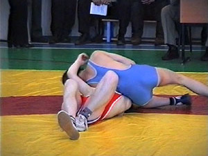 Похоже, что традиционный турнир по греко-римской борьбе…