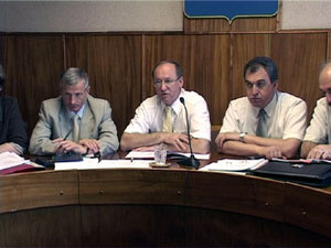 Сегодня на очередном заседании администрации подводились…