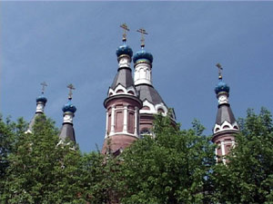 Церковь Георгия Великомученика расположена в центре села…