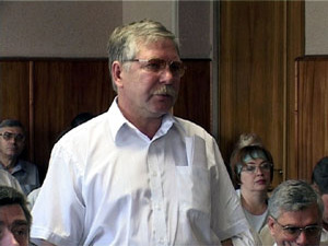 Оперативное совещание началось с отчета руководителей…