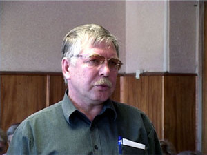 Оперативное совещание началось с отчета руководителей…