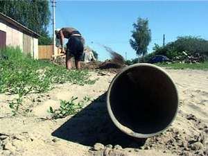 Вчера во дворе между домами №24 и №26 по улице…