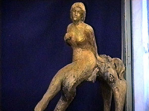 «Резцом и кистью» — так называется выставка, открывшаяся…