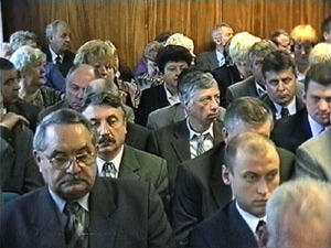 Утреннее оперативное совещание в администрации началось…