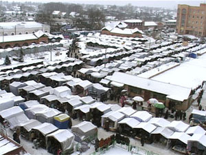 Городской рынок в центре Раменского, доживает свои…