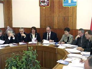 Сегодня глава района отчитывался перед депутатами о…