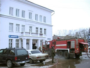 «Горит здание администрации» — такой звонок поступил…