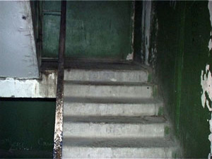 Территорией повышенной опасности считают жильцы подъезды…