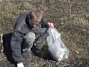 Тринадцатого апреля Комитет по делам молодёжи проводил…