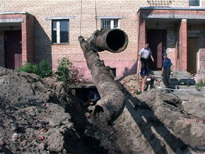 На сегодняшний день в районе семнадцать котельных, сорок…