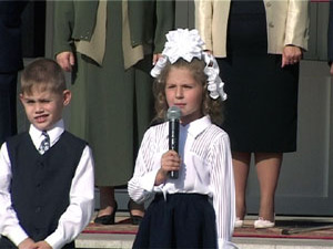 До недавнего времени ребята из деревни Клишева из года в…