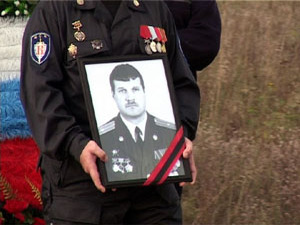 Вчера на Ново-Малышевском кладбище хоронили одного из…