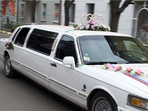 Традиционно праздник Красная горка, который в этом году…