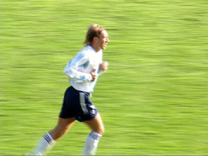 Вчера на стадионе «Сатурн» в присутствии двенадцати…