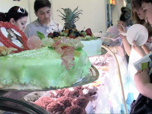 Сегодня в КДЦ «Сатурн» открылась выставка-ярмарка…