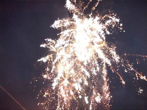 Праздничные мероприятия завершились салютом. В течение…