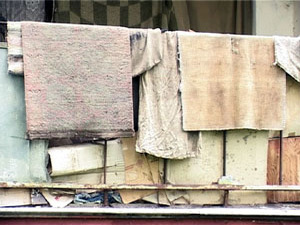 ЖЭУ готовится к выселению очередных неплательщиков. На…