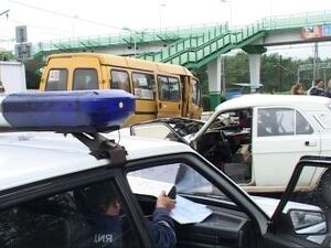 Авария произошла на улице Дмитриева, около станции…