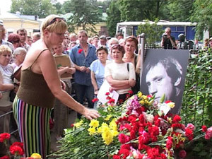 25 июля 1980 года ушёл из жизни  Владимир Высоцкий.  И в…