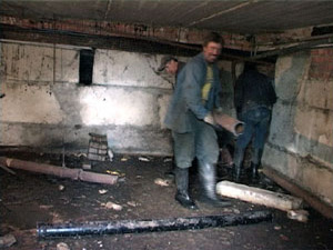 Подвал в доме №8 по улице Строителей не ремонтировался…