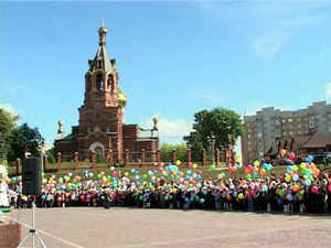 После торжественных линеек раменские первоклассники…