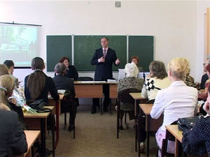 Накануне Дня учителя первыми принимали поздравления…