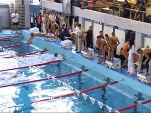В бассейне «Сатурн» прошли областные соревнования по…