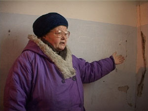 Жители дома № 28 поселка имени Тельмана коммунальные…