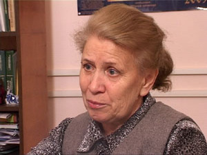 Анна Петровна с 16 лет ищет могилу своего отца. В мае…