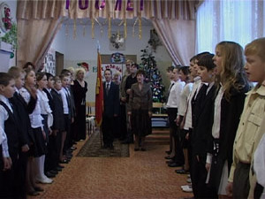 Все 56 учеников и все педагоги принимают участие в…