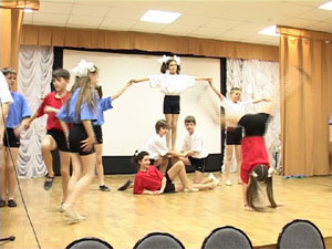 Этим ярким выступлением ученики Клишевской школы открыли…