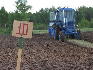 Сегодня в Игумново собрались 100 молодых пахарей МО…