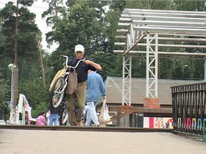 День железнодорожника отмечается в первое воскресенье…