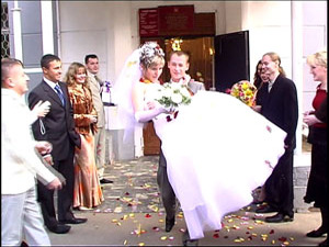 В Раменском ЗАГСе существуют свои добрые традиции…