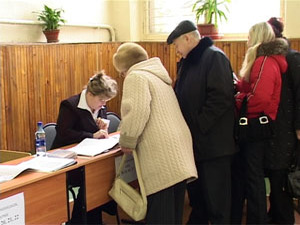 С 8 утра до 8 вечера были открыты в районе участки для…