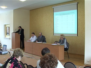 Сегодня главные врачи и руководители подразделений…