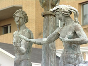 К Пасхе все фонтаны в городе будут работать. Уже начал…