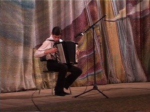 Завершил марафон отчетных выступлений концерт Быковской…