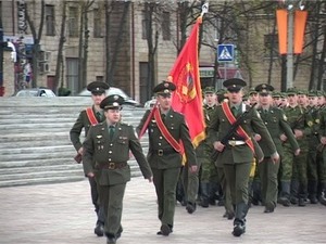 Воспитанники военно-спортивного клуба «Тайфун» готовятся…