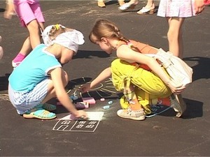 Выходные и хорошая погода вызывают у людей ощущение…