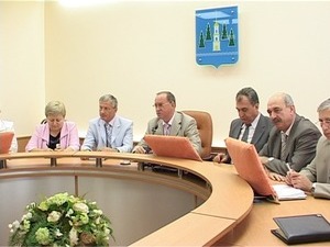 Обесточенные сельские поселения и заваленные деревьями…