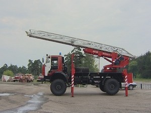 АЛ-30 – новая пожарная машина, которая в течение 5 минут…