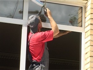 Все лето в 21 школе трудятся строители. Как и в других…