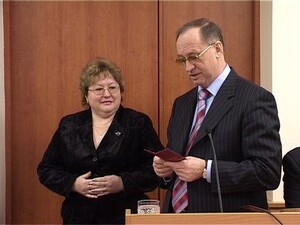 До нового года осталось всего две недели. К его встрече…