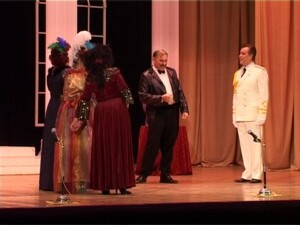 Оперетта «Мистер Икс» уже много лет пользуется…