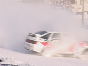 В течение 16-ти заездов боролись 16 участников зимнего…