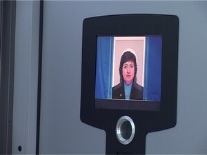 Новые биометрические загранпаспорта выдаются в России с…