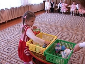 К 8-ому марта особенно готовятся дети. Они своими руками…