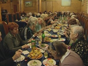 Уже 10 лет в мае ветераны микрорайона Холодово…