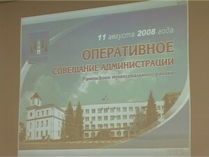 С минуты молчания в память погибших в грузино-осетинском…